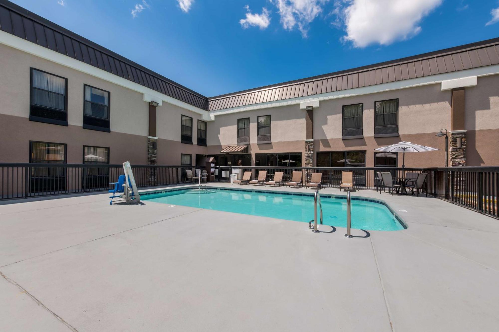 Best Western Albemarle Inn Экстерьер фото